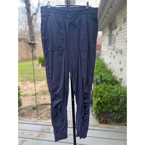 Lululemon Size 10 Dance Studio Joggers W5CZHS Cadet Blue - Picture 4 of 9